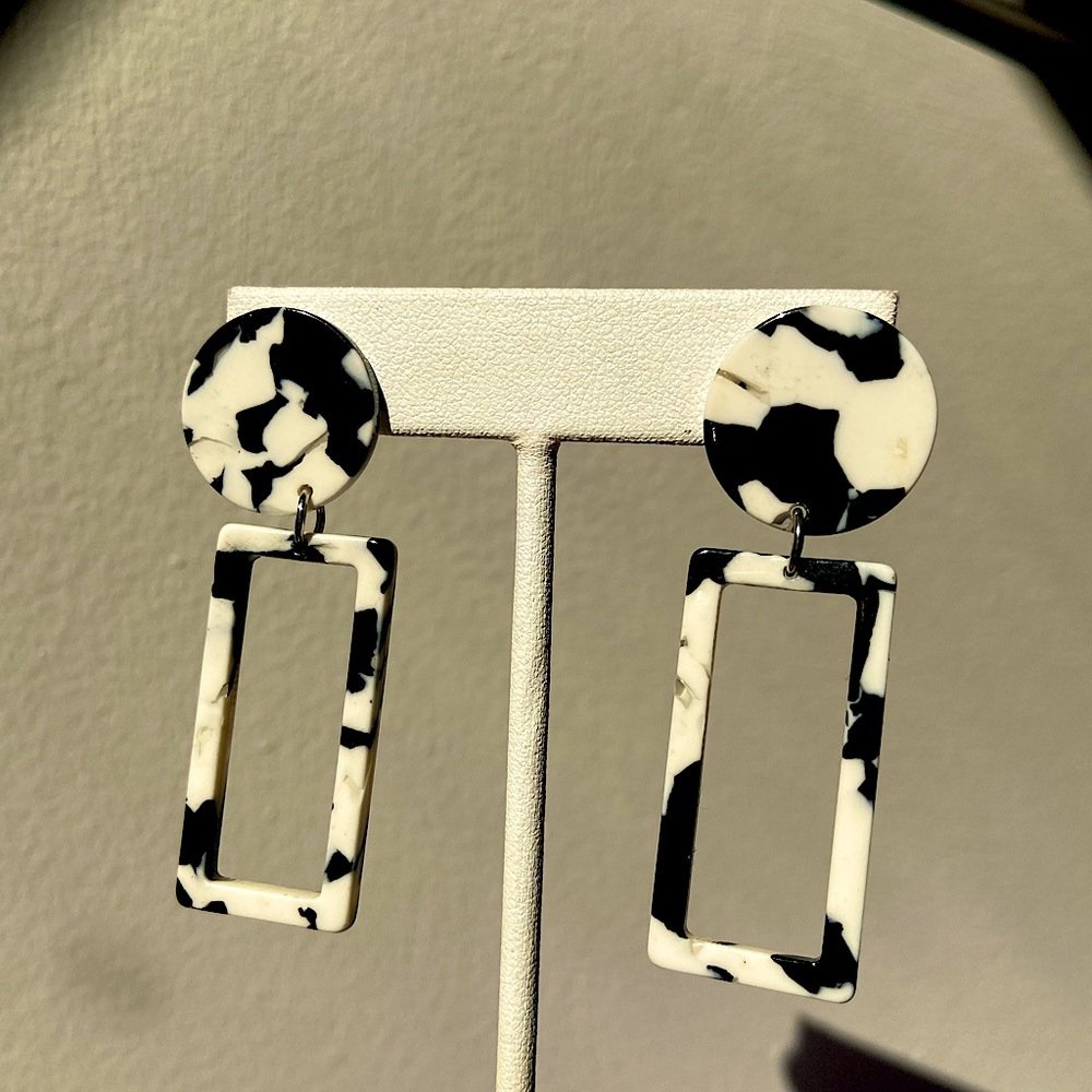 EARRINGS • 70’s Inspired •